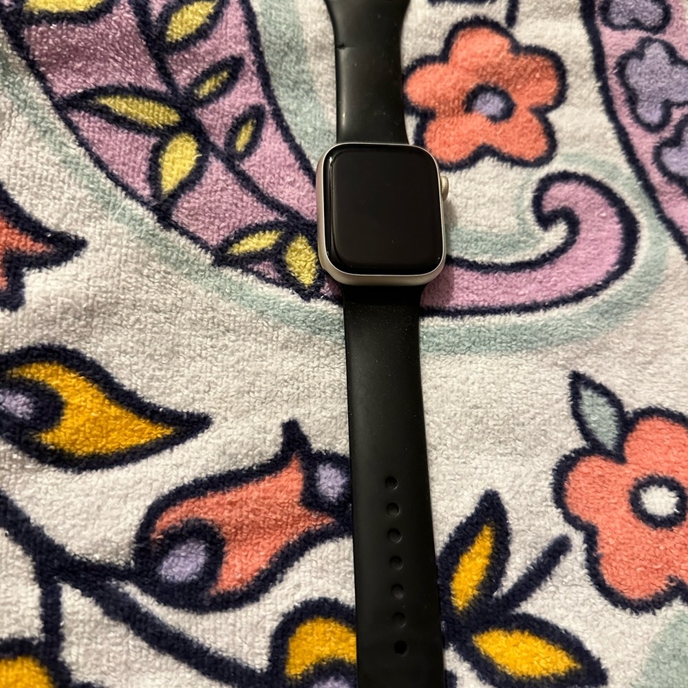 Series 7 Apple Watch 45 mm